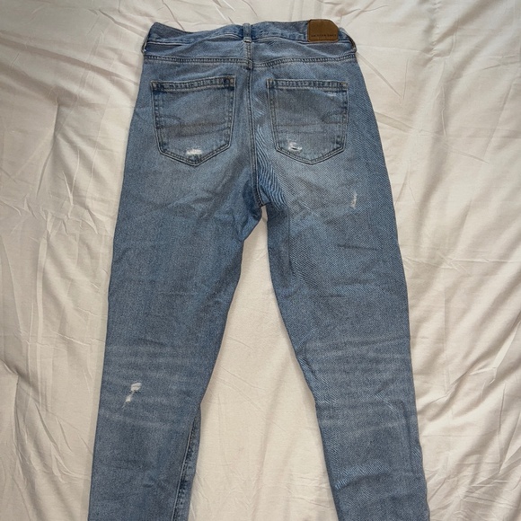 American Eagle High Rise Jeans - Picture 4 of 4